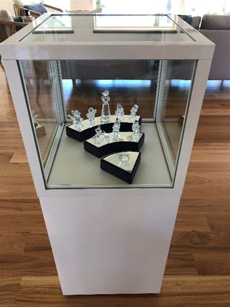 swarovski crystal display stands.